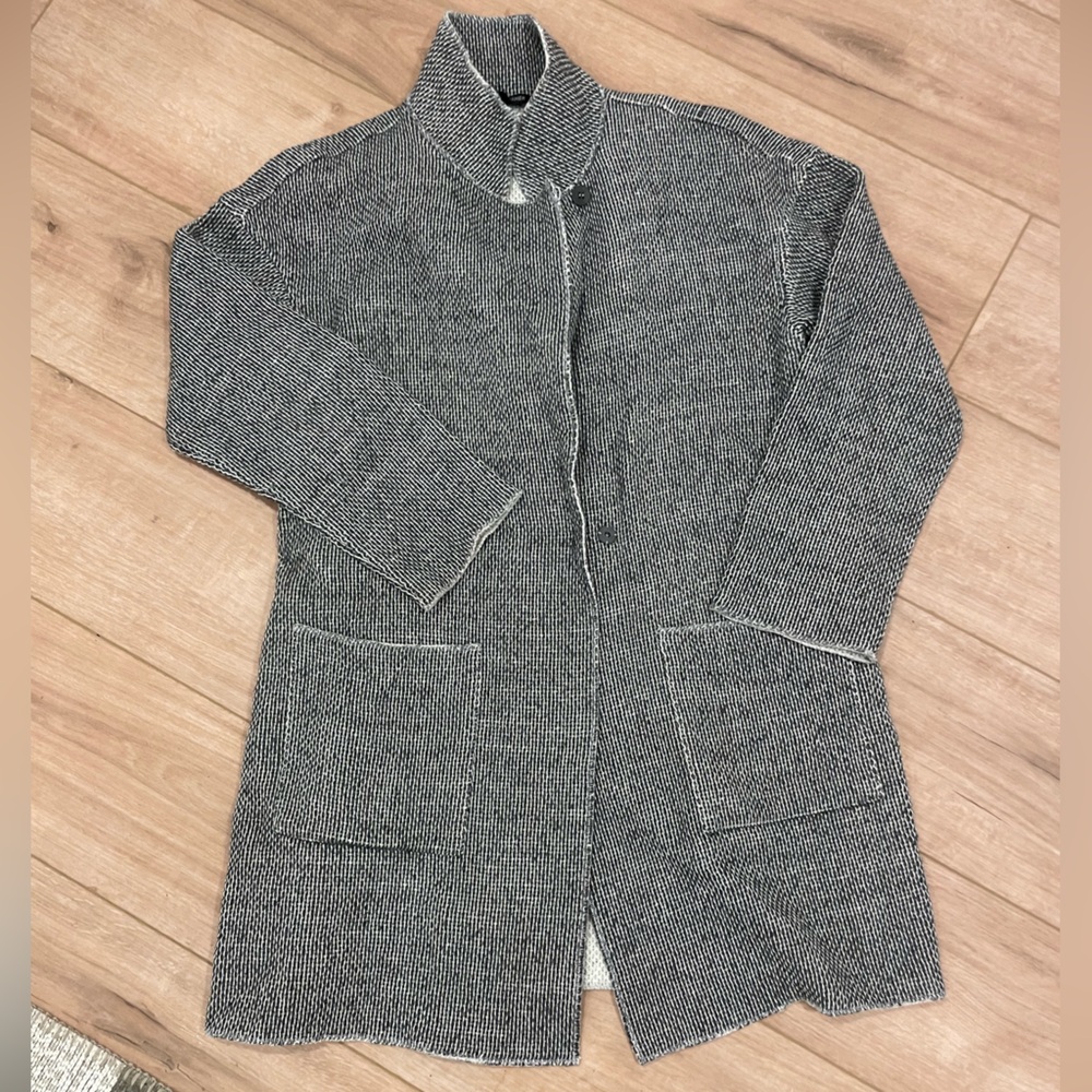Eileen Fisher Medium Textured Cotton Sweater Coat, Medium. Like- New. - Picture 2 of 14